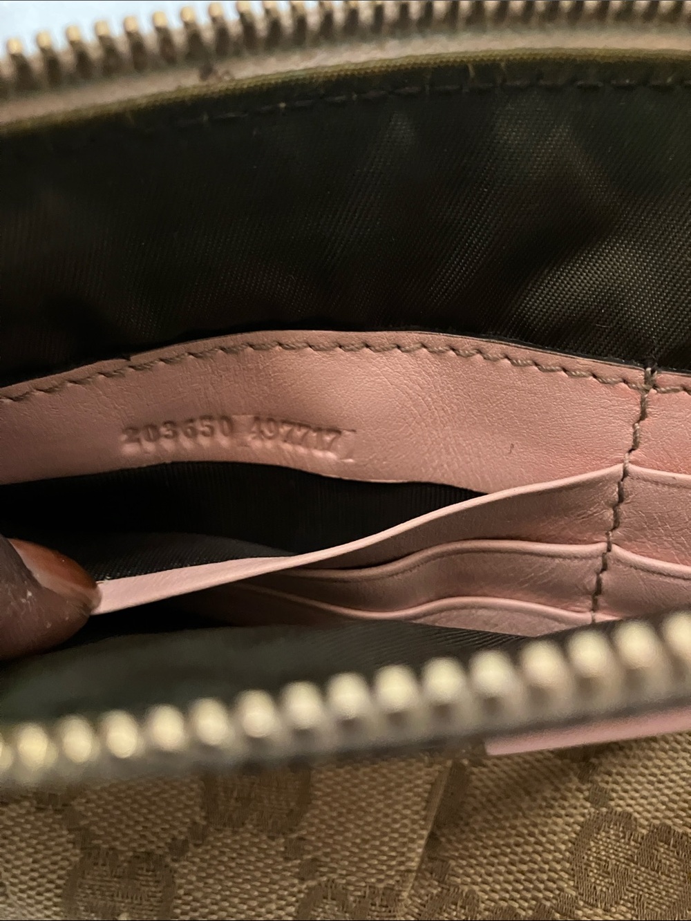 Gucci Beige Monogram Wristlet with Pink Trim and Gold Hardware - Picture 8 of 16